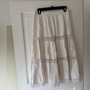 Women's Cream Tiered Lace-Trim Maxi Skirt